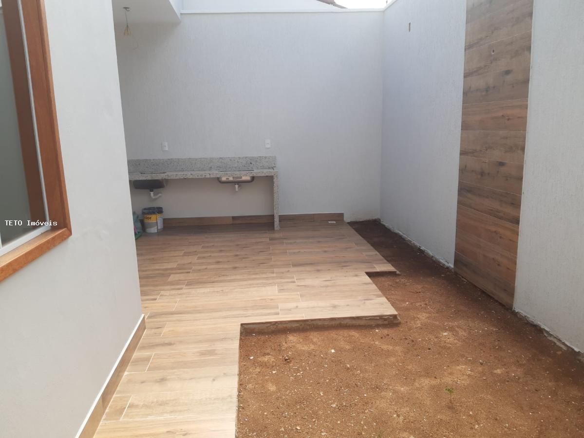 Casa à venda com 3 quartos, 174m² - Foto 24