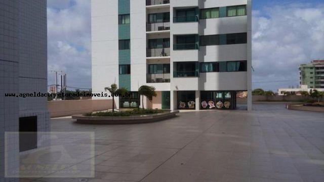 Apartamento à venda com 3 quartos, 123m² - Foto 19