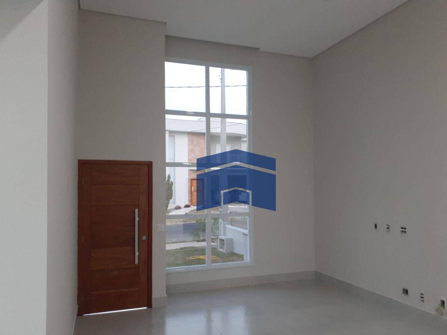 Casa de Condomínio à venda com 3 quartos, 182m² - Foto 2