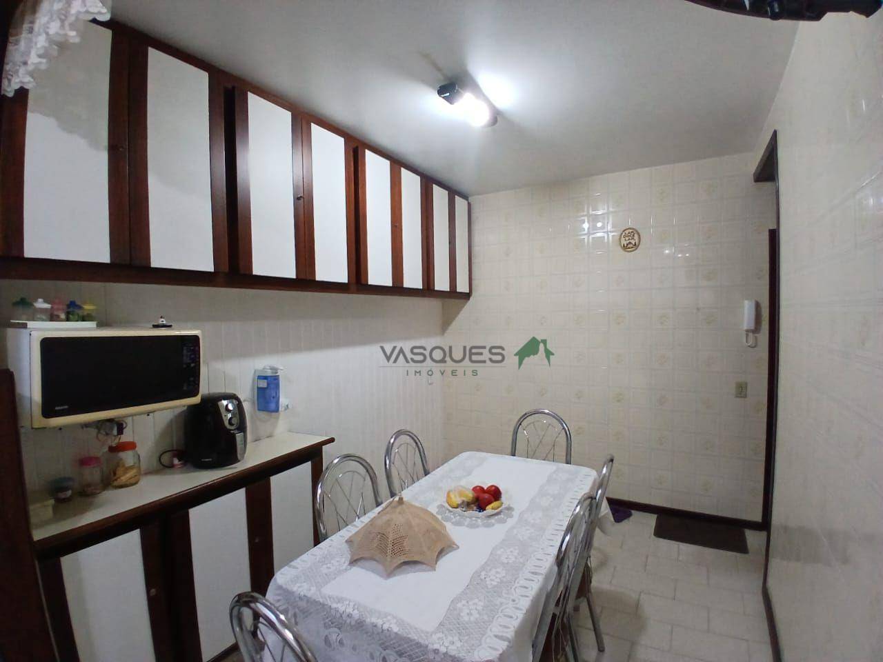 Apartamento à venda com 4 quartos, 147m² - Foto 12