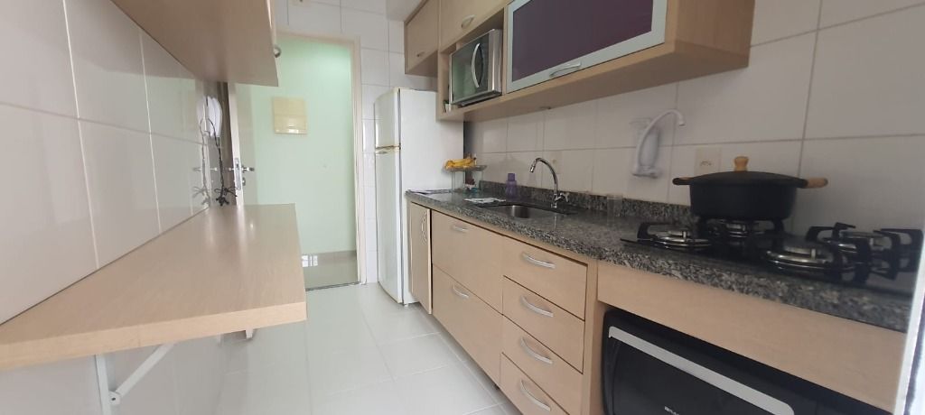 Apartamento à venda com 3 quartos, 62m² - Foto 6