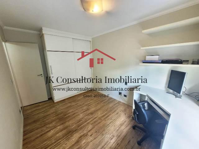 Apartamento à venda com 3 quartos, 136m² - Foto 9