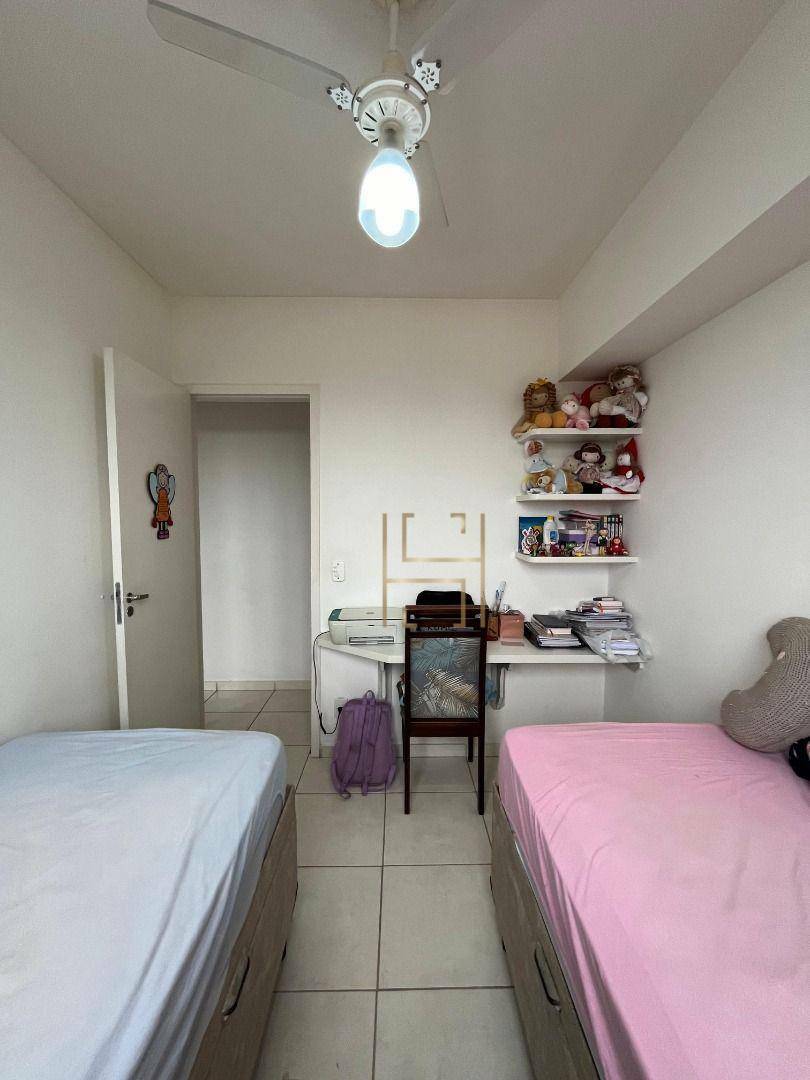 Apartamento à venda com 3 quartos, 1m² - Foto 8