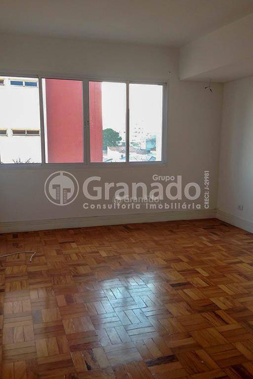 Apartamento à venda com 2 quartos, 63m² - Foto 4