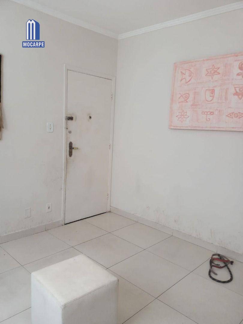 Apartamento à venda com 2 quartos, 61m² - Foto 9