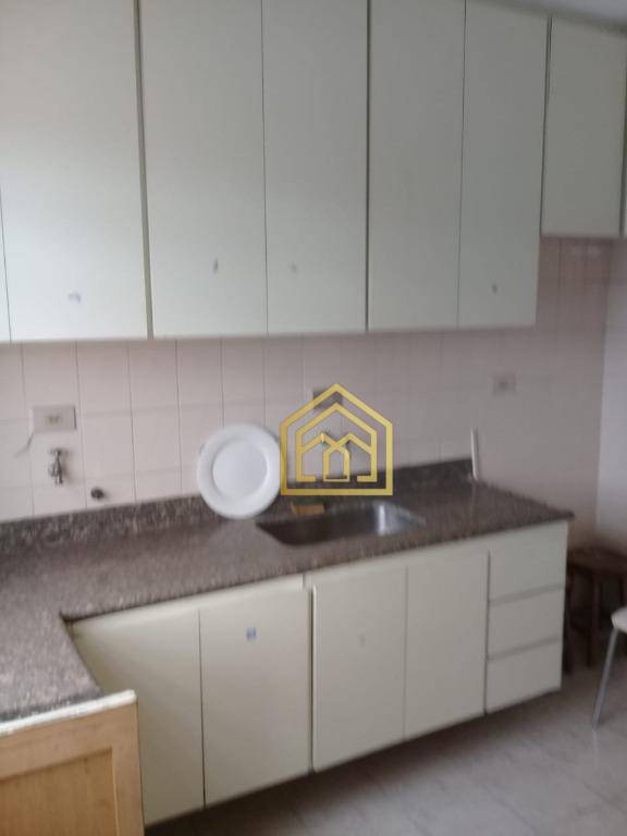 Apartamento à venda com 2 quartos, 60m² - Foto 18