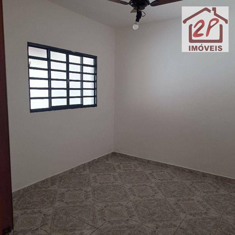 Casa à venda com 2 quartos, 125M2 - Foto 2