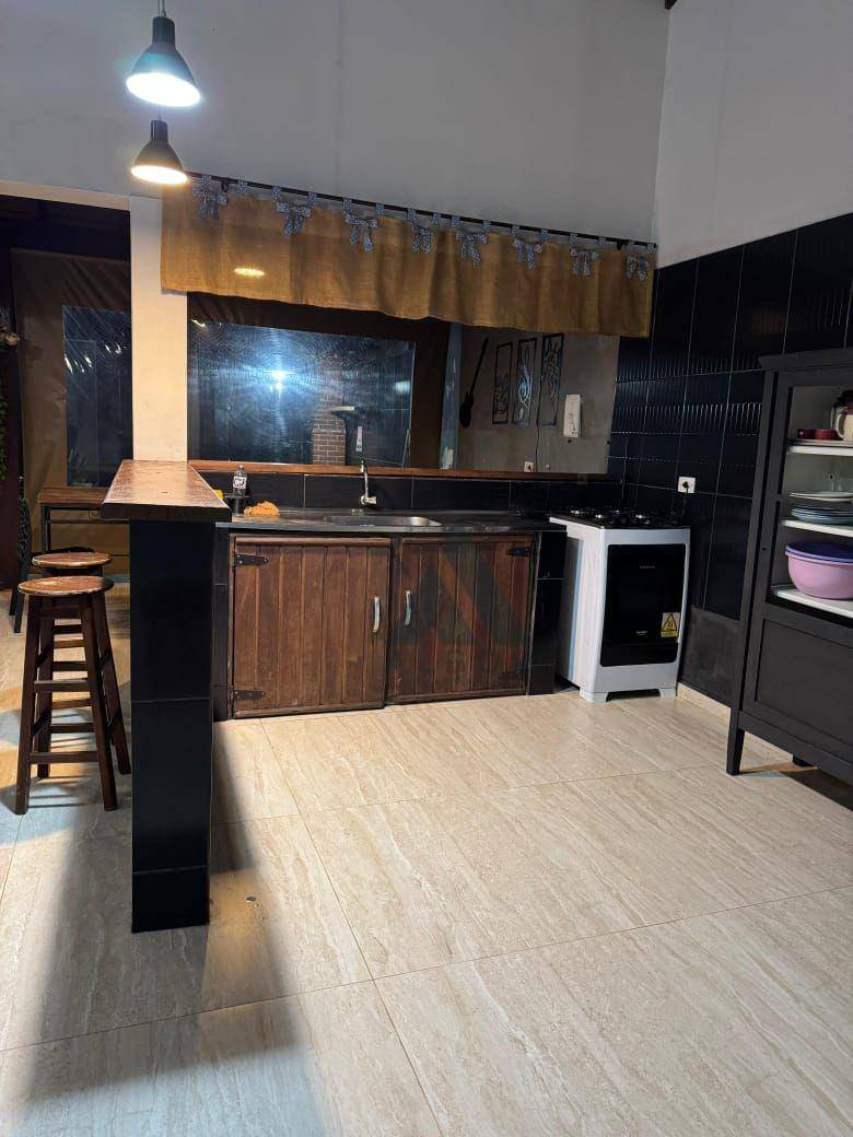 Casa, 2 quartos, 80 m² - Foto 2