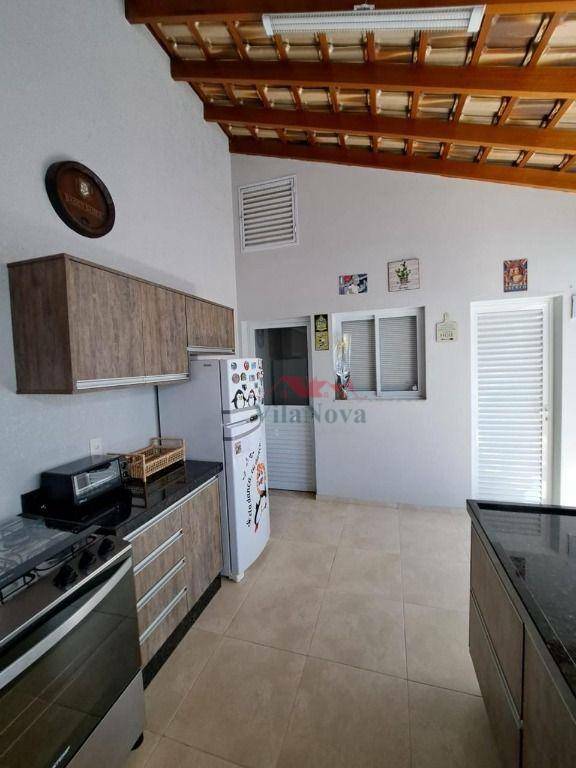 Casa de Condomínio à venda com 3 quartos, 216m² - Foto 23