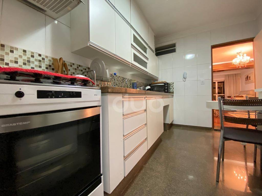 Apartamento à venda com 3 quartos, 89m² - Foto 16