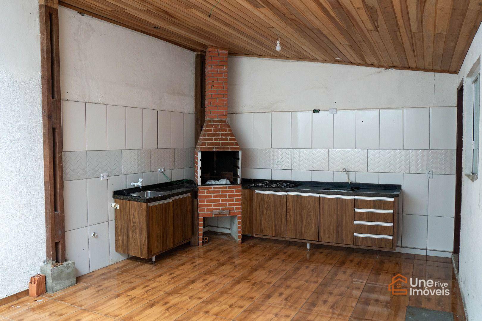 Casa à venda com 2 quartos, 70m² - Foto 15