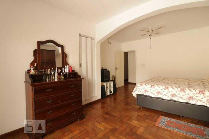 Casa à venda com 5 quartos, 127m² - Foto 25