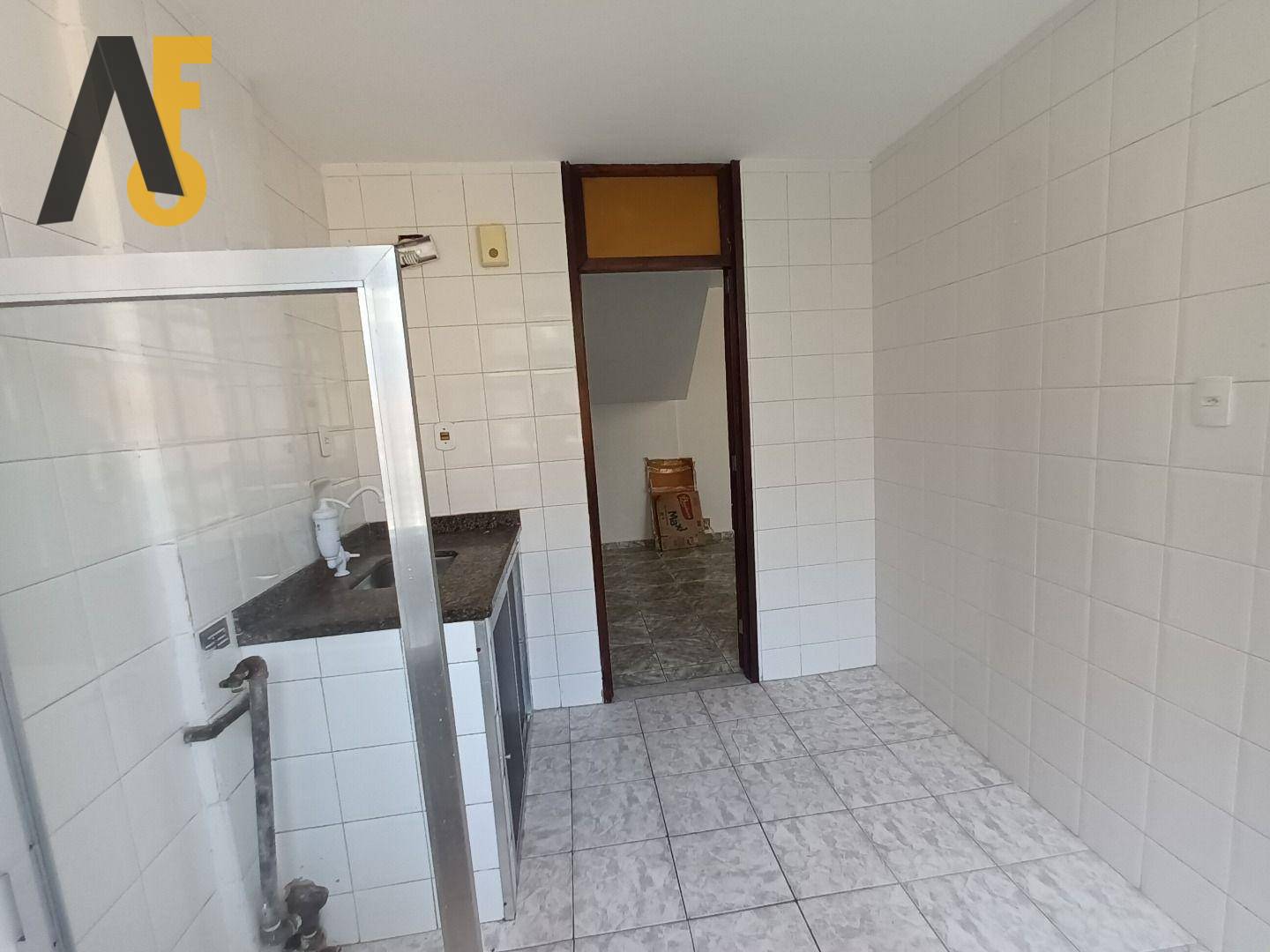 Apartamento à venda com 2 quartos, 56m² - Foto 11