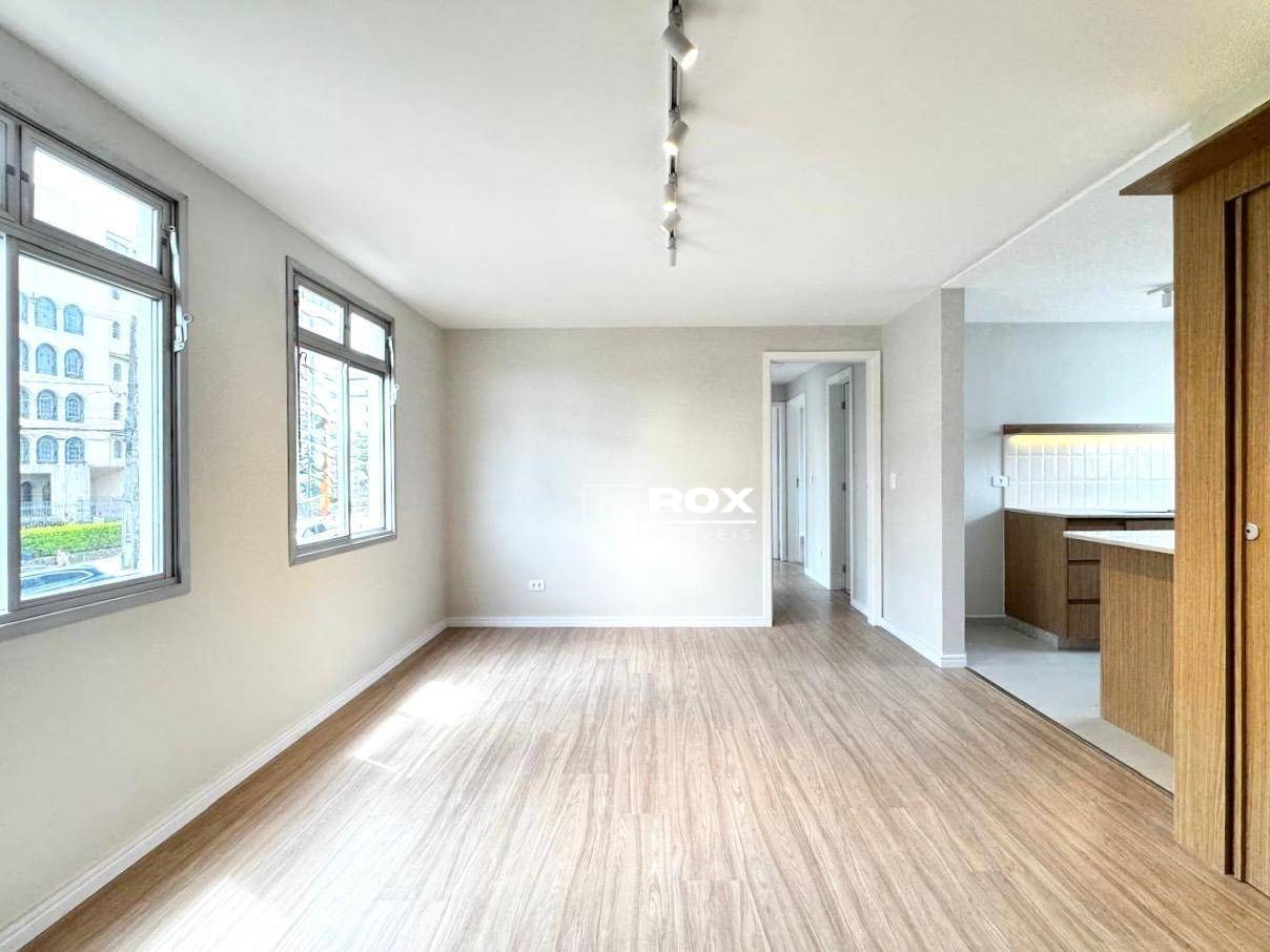 Apartamento, 3 quartos, 70 m² - Foto 2