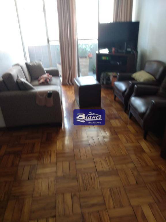 Apartamento à venda com 2 quartos, 78m² - Foto 3