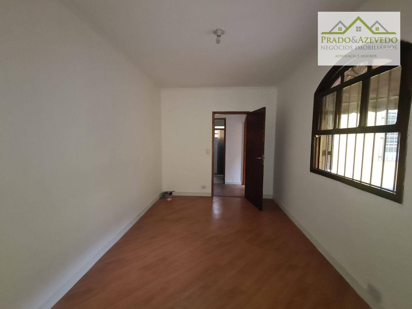 Casa à venda e aluguel com 2 quartos, 190m² - Foto 15