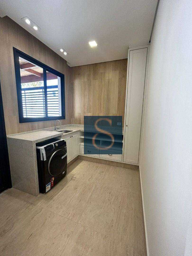 Sobrado à venda com 4 quartos, 337m² - Foto 4