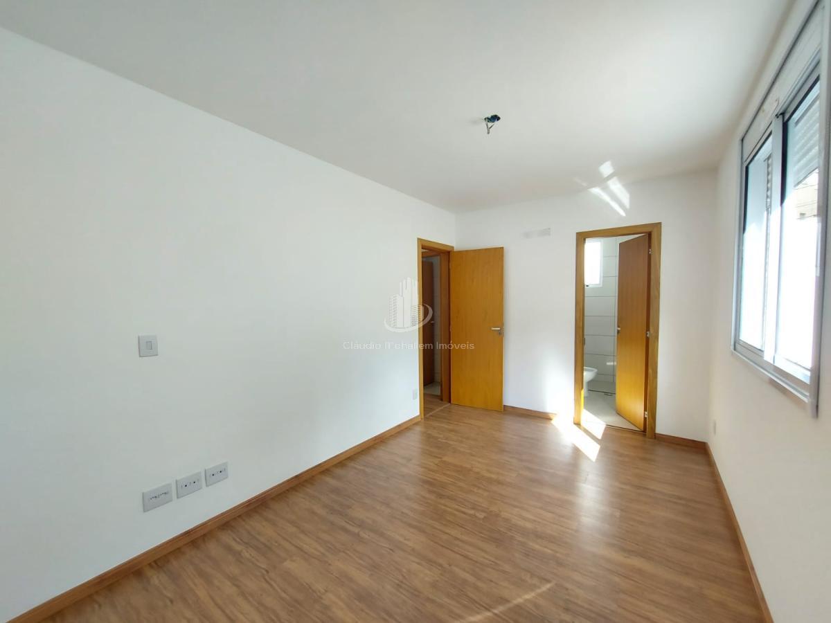 Apartamento à venda com 3 quartos, 125m² - Foto 9