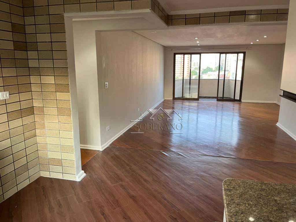 Apartamento para alugar com 3 quartos, 128m² - Foto 4