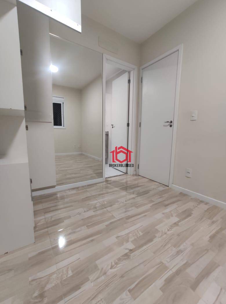 Apartamento à venda com 2 quartos, 56m² - Foto 11