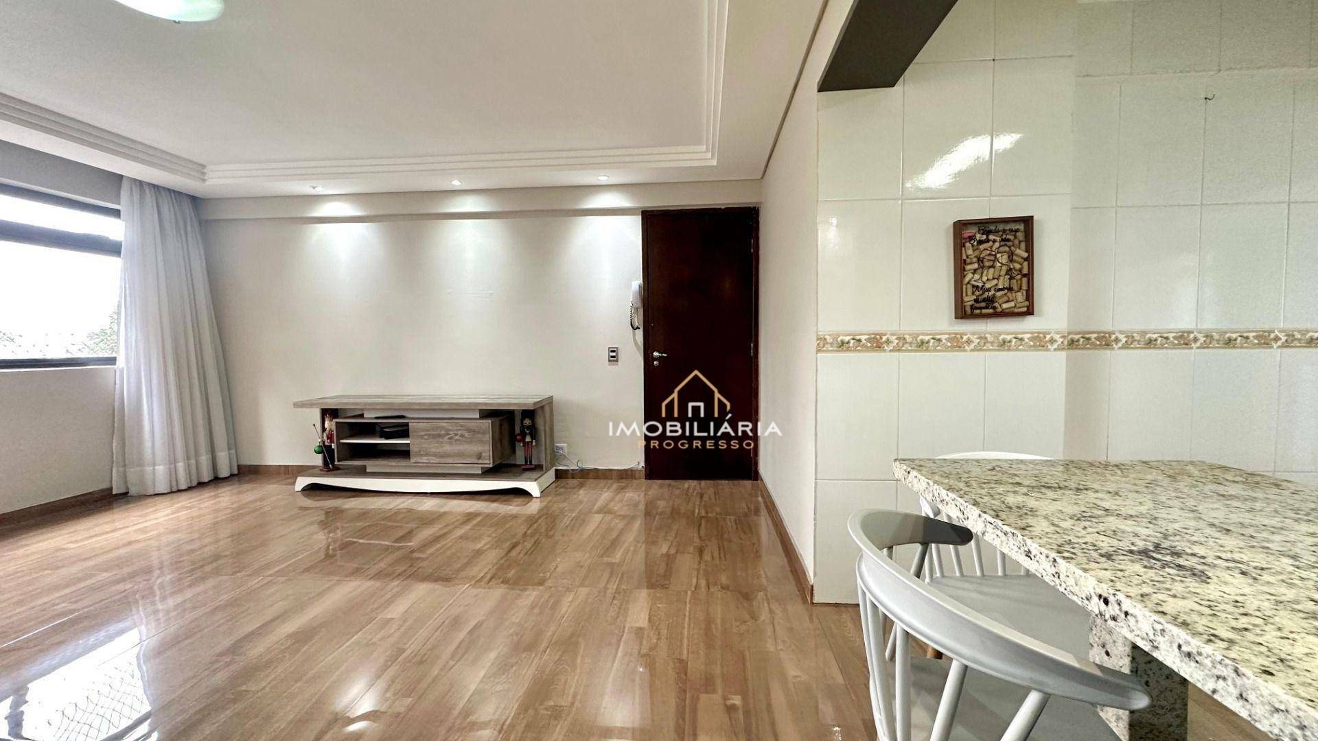 Apartamento para alugar com 2 quartos, 90m² - Foto 5