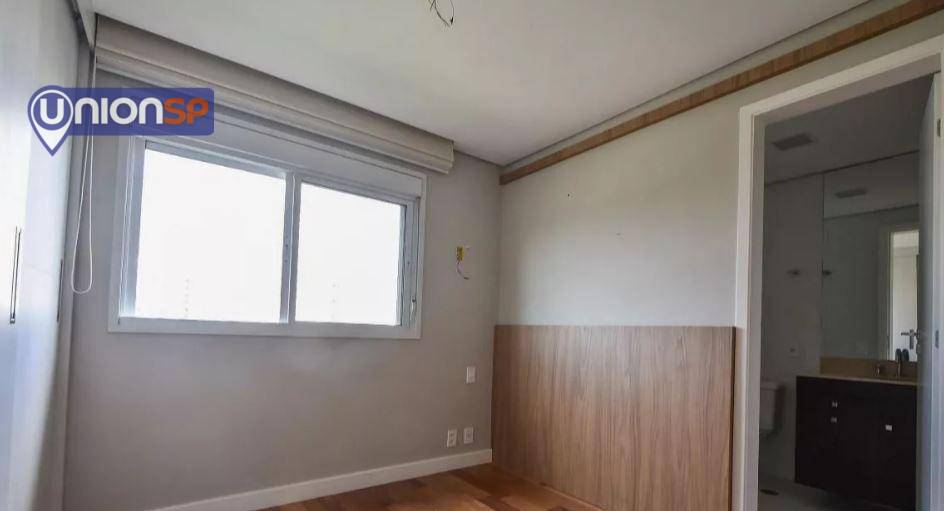 Apartamento à venda com 3 quartos, 236m² - Foto 15