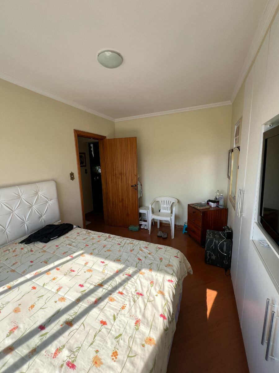 Apartamento à venda com 2 quartos, 60m² - Foto 15