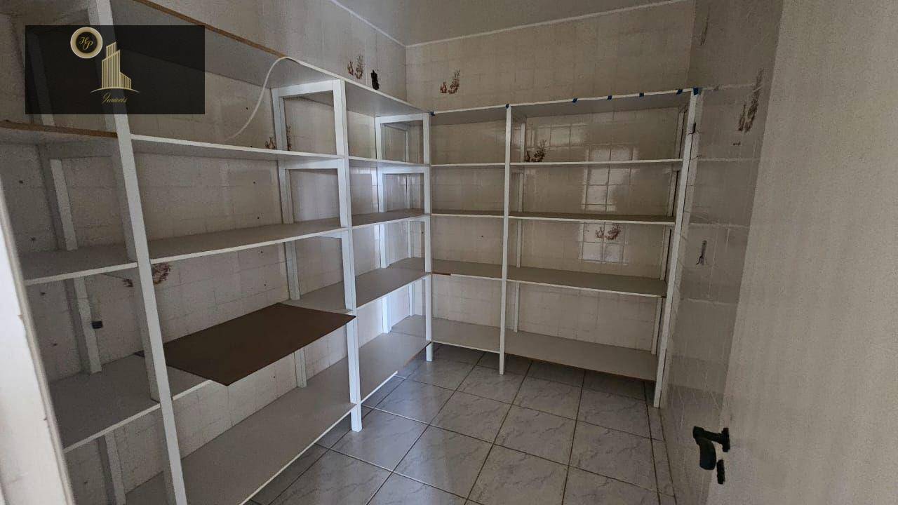 Casa de Condomínio à venda com 6 quartos, 358m² - Foto 42