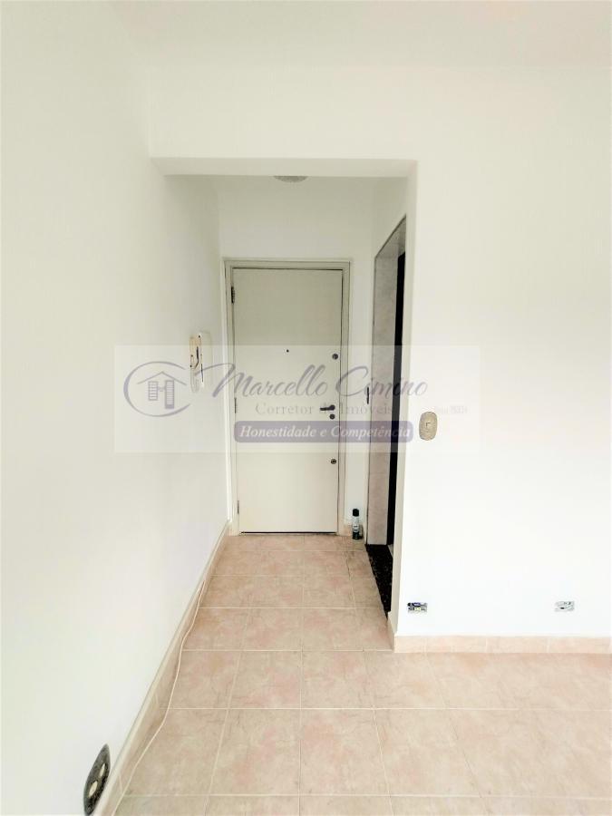 Apartamento para alugar com 2 quartos, 75m² - Foto 5