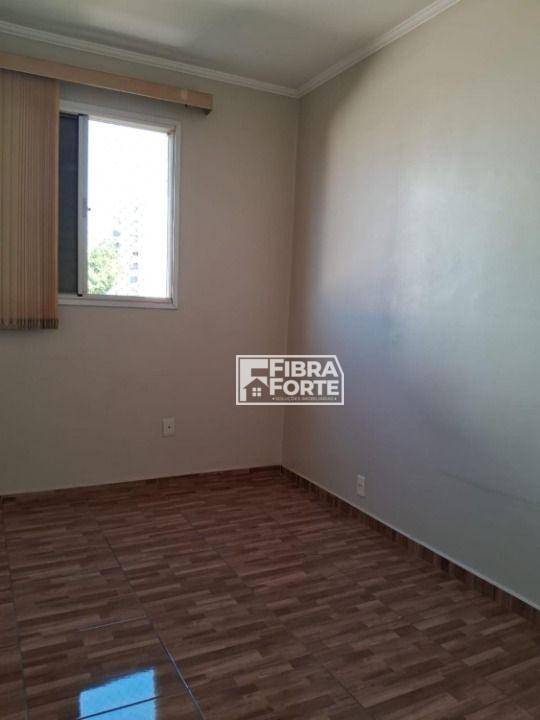 Apartamento à venda com 3 quartos, 75m² - Foto 10