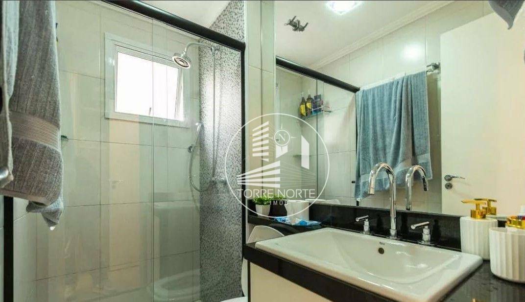 Apartamento à venda com 2 quartos, 65m² - Foto 25