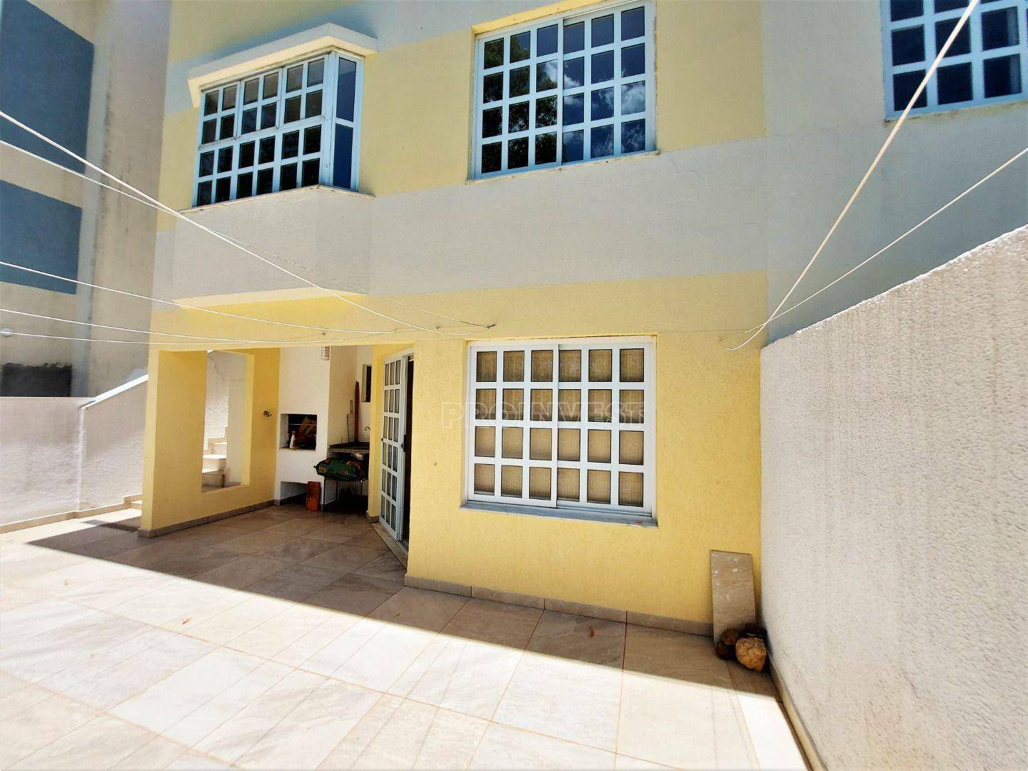 Casa de Condomínio à venda com 3 quartos, 244m² - Foto 32