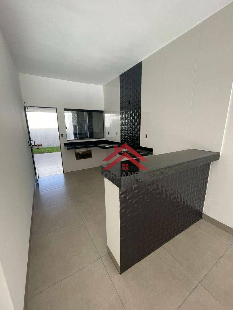 Casa à venda com 3 quartos, 95m² - Foto 4