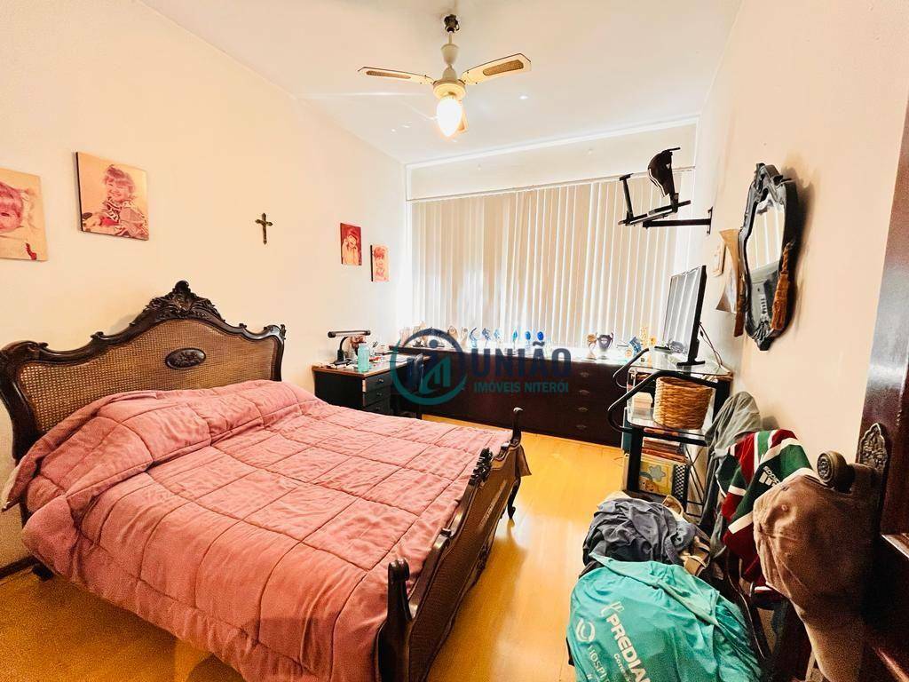 Apartamento à venda com 3 quartos, 95m² - Foto 9