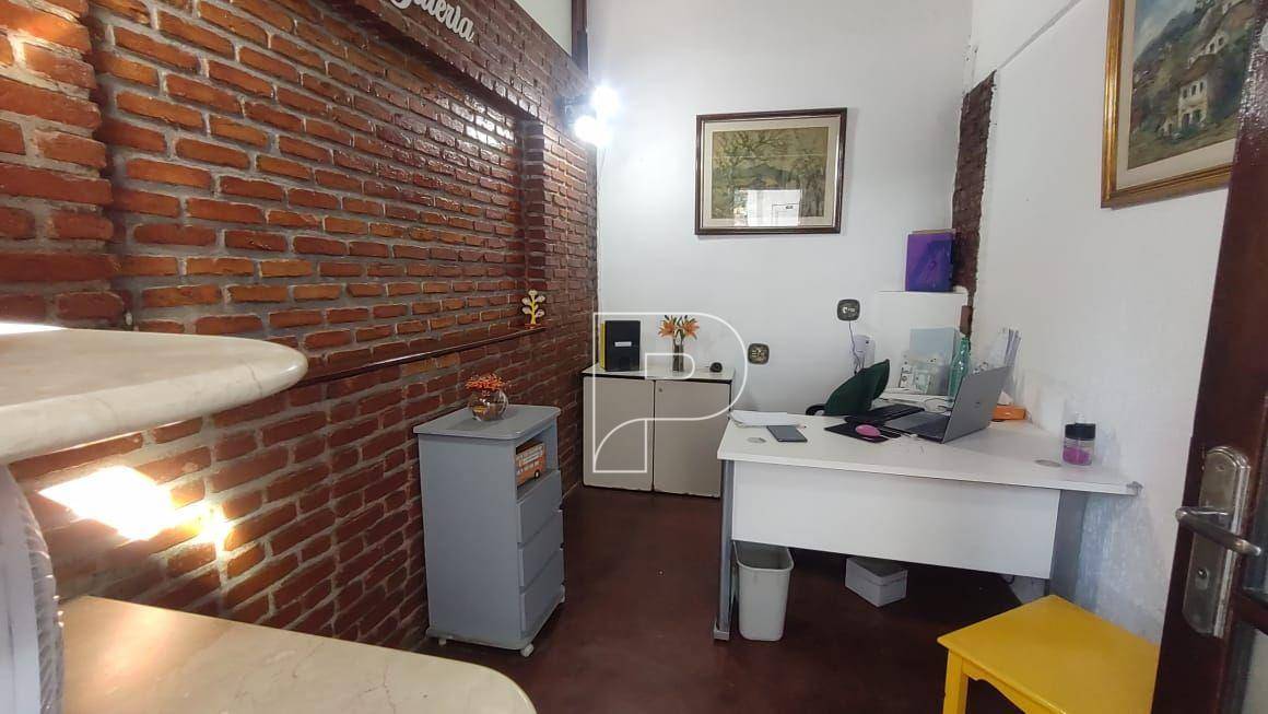 Casa à venda com 4 quartos, 240m² - Foto 6