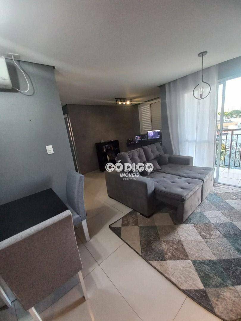 Apartamento à venda com 3 quartos, 62m² - Foto 1