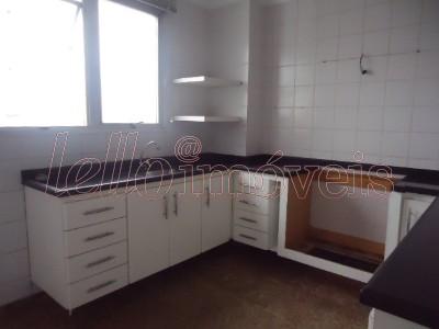 Apartamento para alugar com 4 quartos, 300m² - Foto 11