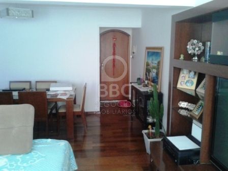 Apartamento à venda com 3 quartos, 96m² - Foto 1