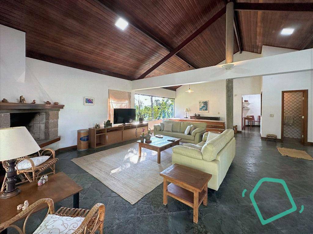 Casa de Condomínio à venda com 3 quartos, 434m² - Foto 24