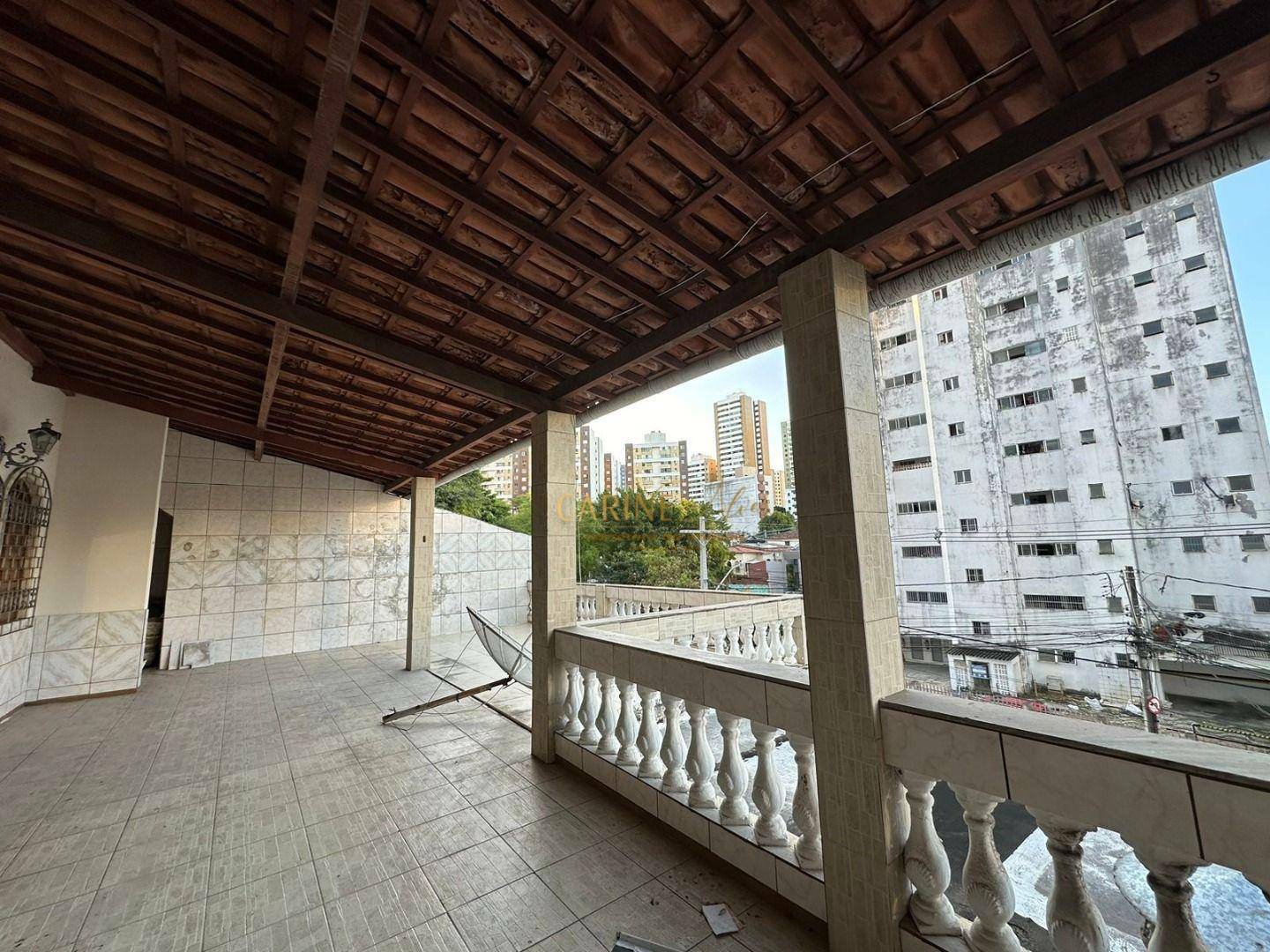 Casa para alugar com 2 quartos, 185m² - Foto 7