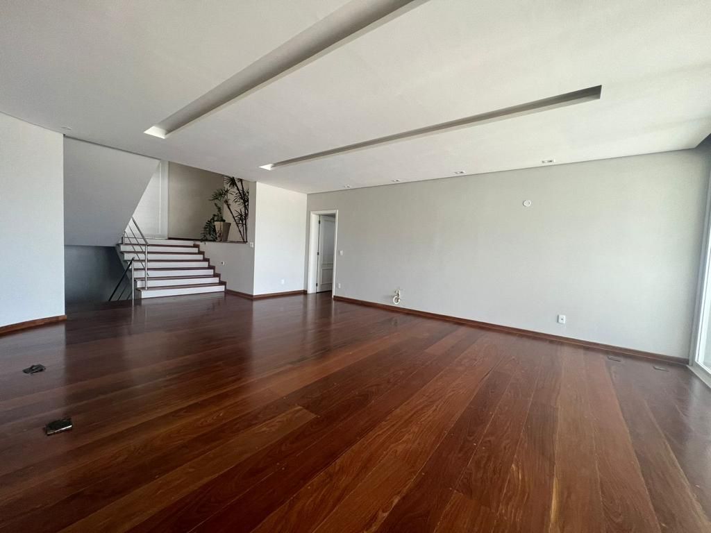 Casa de Condomínio à venda com 4 quartos, 600m² - Foto 20