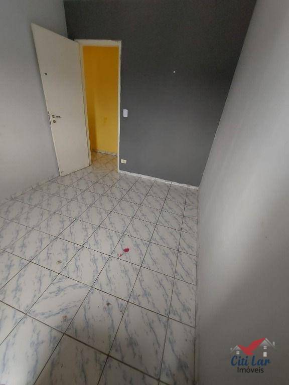 Apartamento à venda com 2 quartos, 62m² - Foto 15