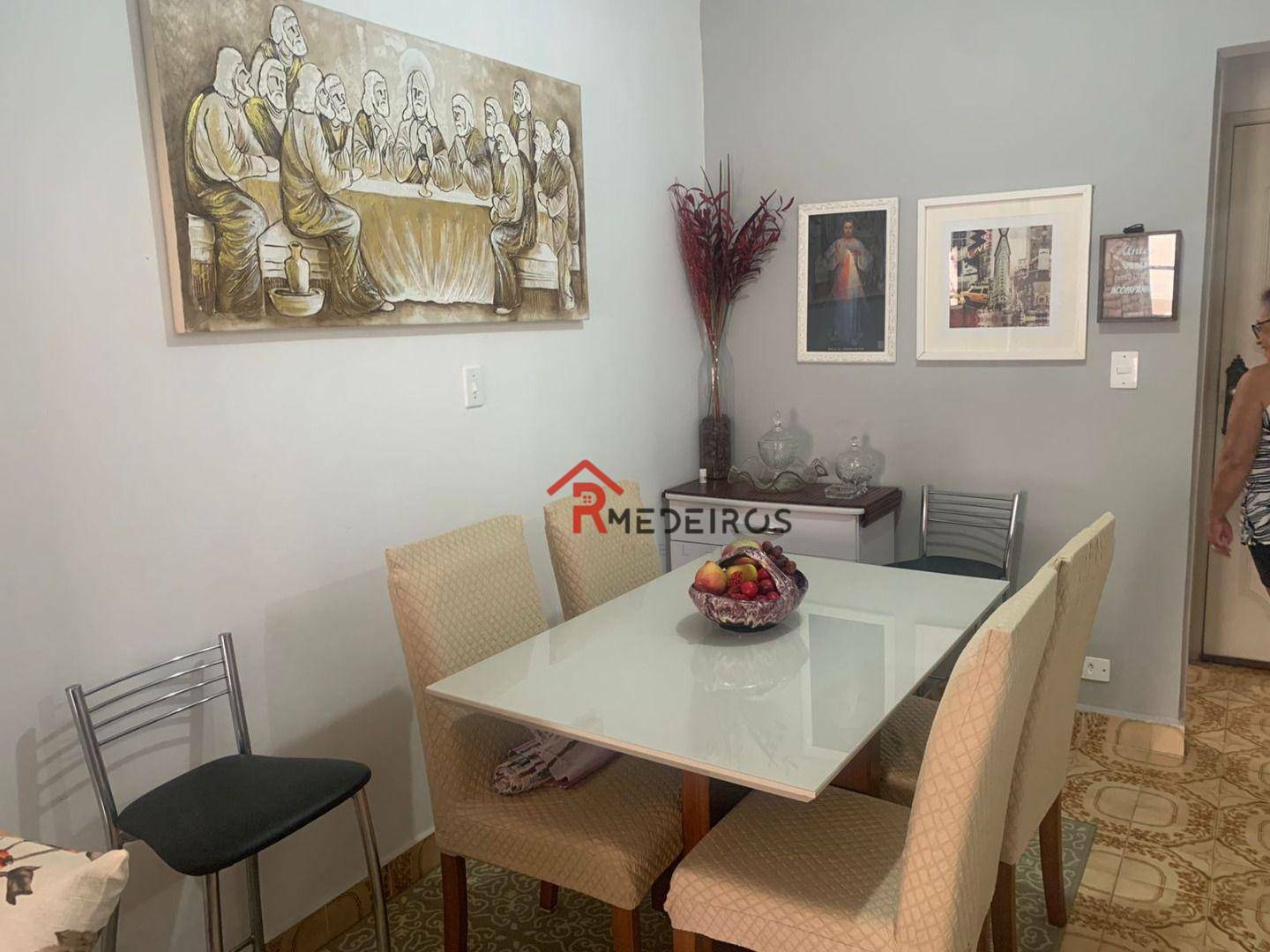 Apartamento à venda com 2 quartos, 70m² - Foto 6