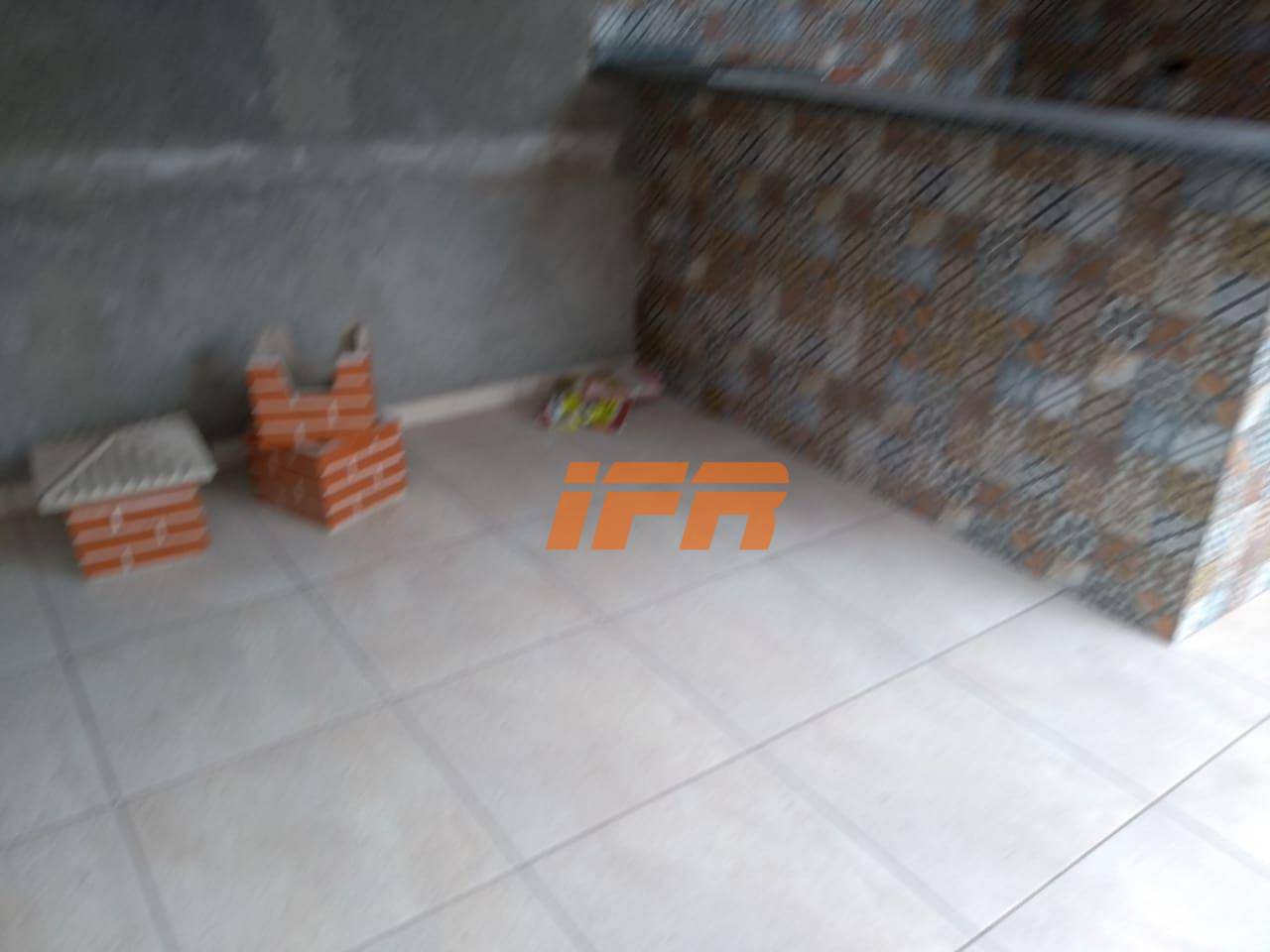 Casa à venda com 3 quartos, 100m² - Foto 12