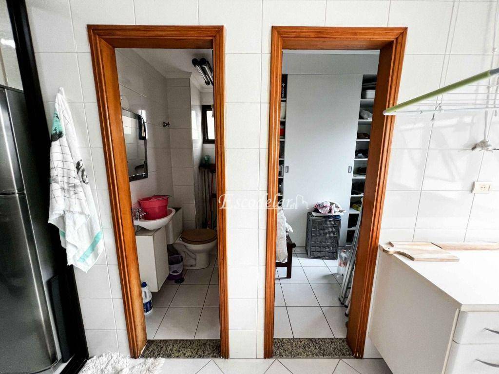 Apartamento à venda com 3 quartos, 145m² - Foto 9