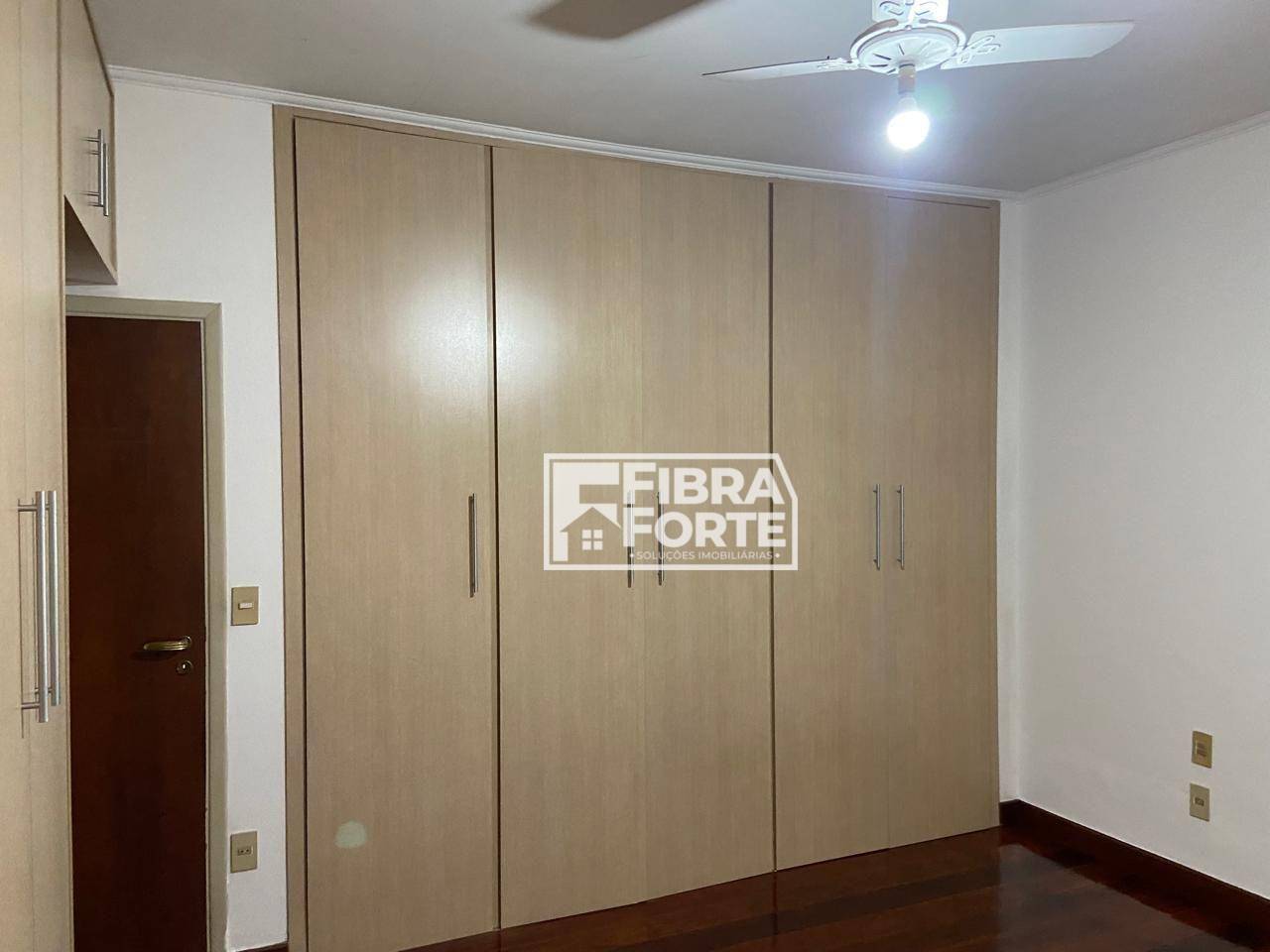 Sobrado para alugar com 3 quartos, 226m² - Foto 26