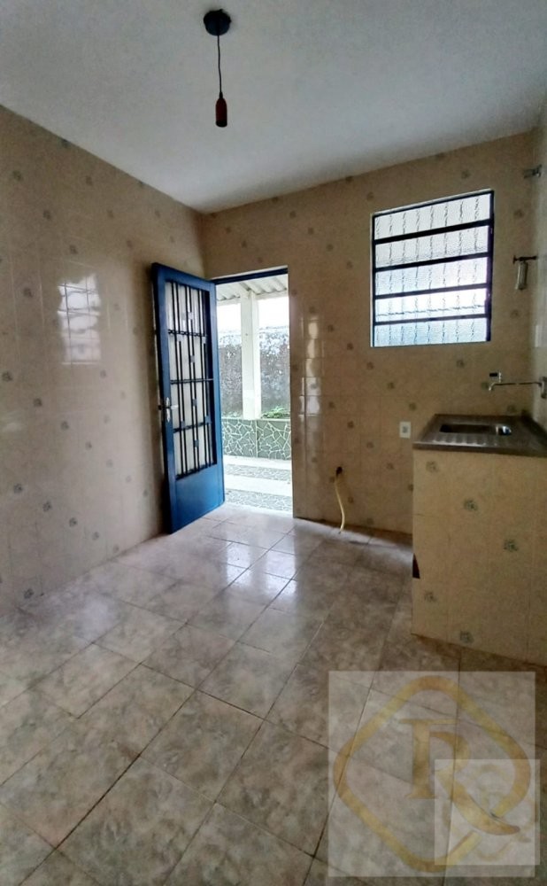 Casa para alugar com 3 quartos, 120m² - Foto 15