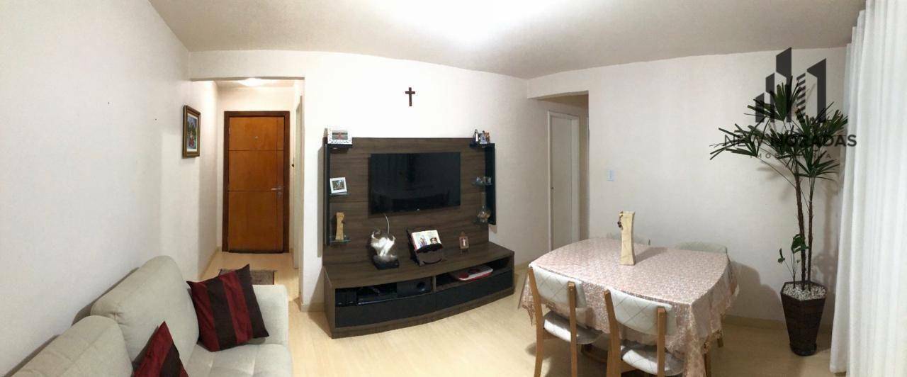 Apartamento à venda com 3 quartos, 64m² - Foto 2