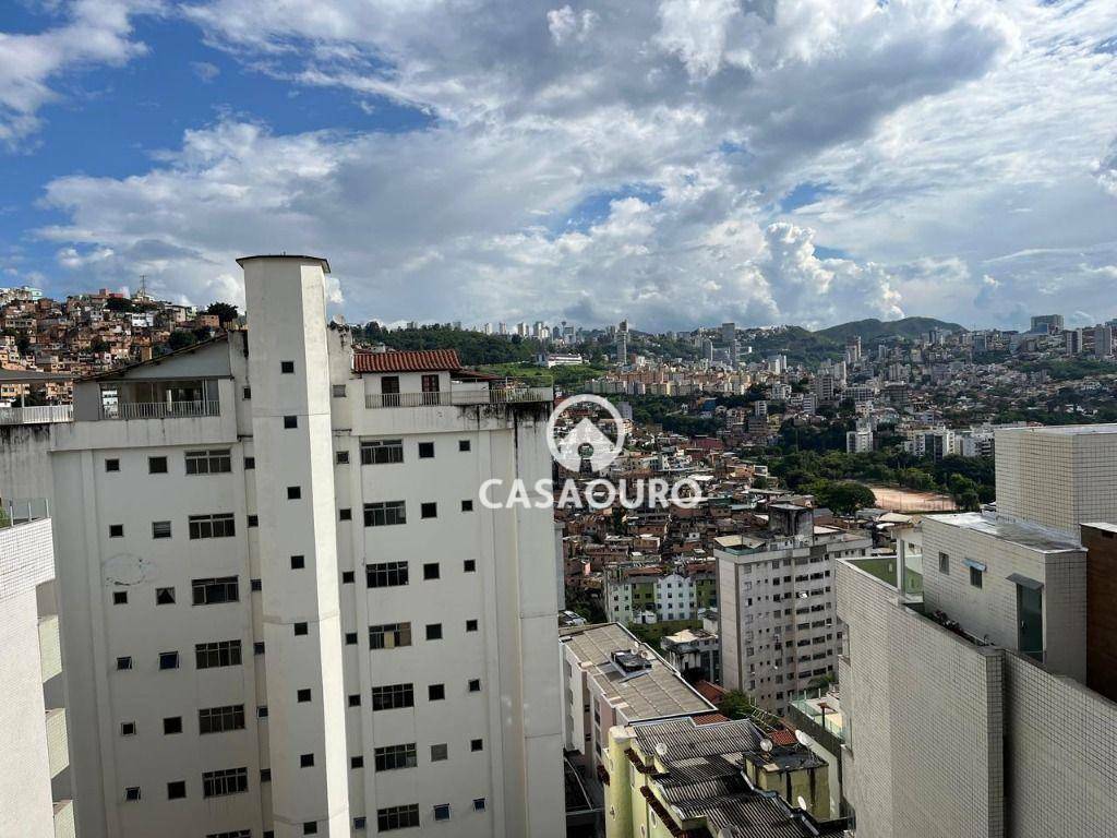 Apartamento à venda com 3 quartos, 112m² - Foto 12