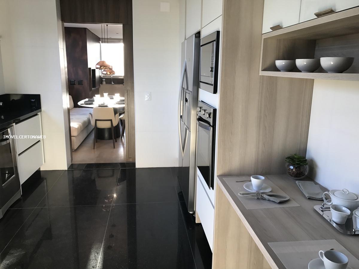 Apartamento à venda com 3 quartos, 323m² - Foto 12